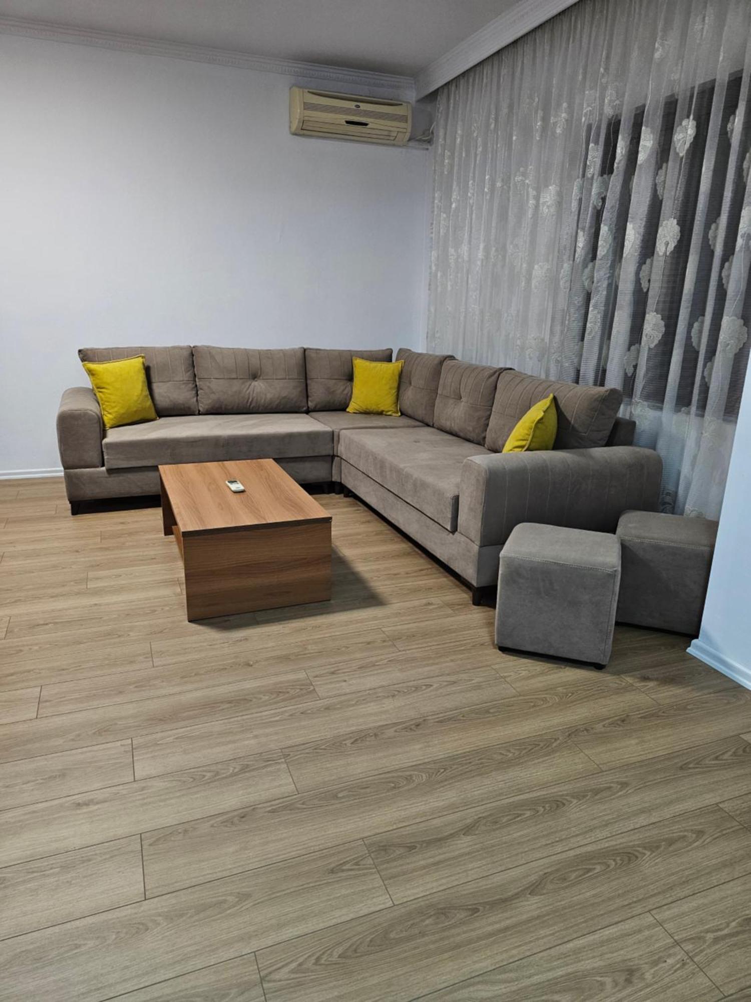 Geljus 2 Apartment Tirana